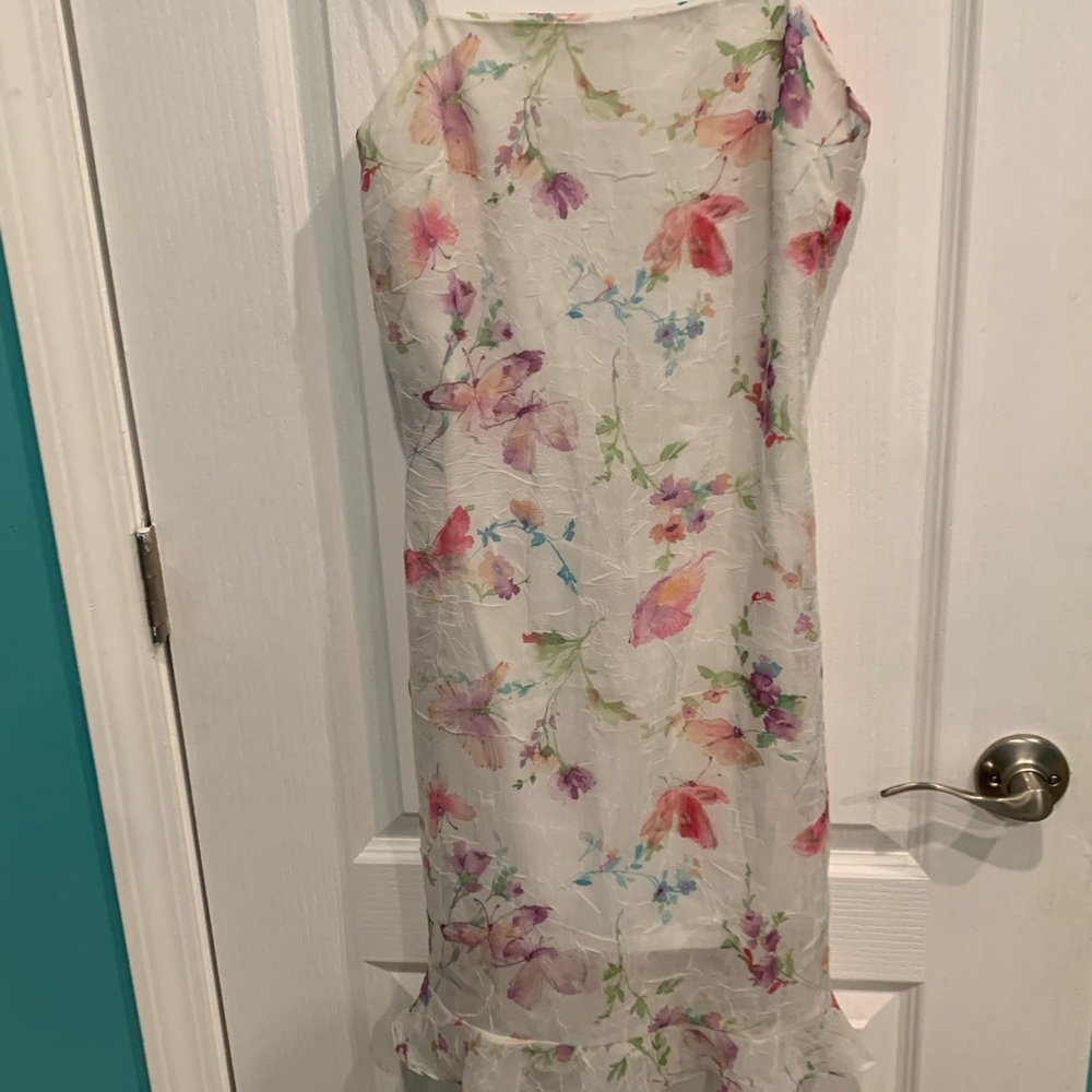 Floral strapless sundress